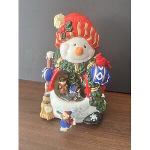 Traditions Musical Snowman Porcelain Movement Spinning Figurine Tested